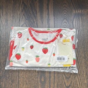 Kyte Baby Strawberry Long Sleeve Pajama 5T - New in Bag
